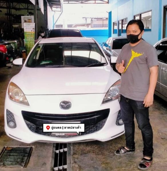 ติดแก๊ส_ติดตั้งแก๊สLPG_Mazda3 ผู้ใช้รถโทรปรึกษาช่างดลเรื่องการติดตั้งแก๊สในรถยนต์ และ ตัดสินใจให้ช่างดลแนะนำชุดติดตั้งแก๊สLPGในรถยนต์ ที่ใช้งานดี ใช้งานทน มีอะไหล่เพื่อใช้ซ่อมบำรุงในระยะยาว ราคาติดตั้งไม่สูงมาก มีประกันอุปกรณ์ประกันเครื่องฯ ครบจบในที่เดียว จูนเนียน วิ่งเนี๊ยบ ใช้งานกันยาวๆ